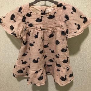 ZARA Flutter sleeved cream swan dress 9-12 months